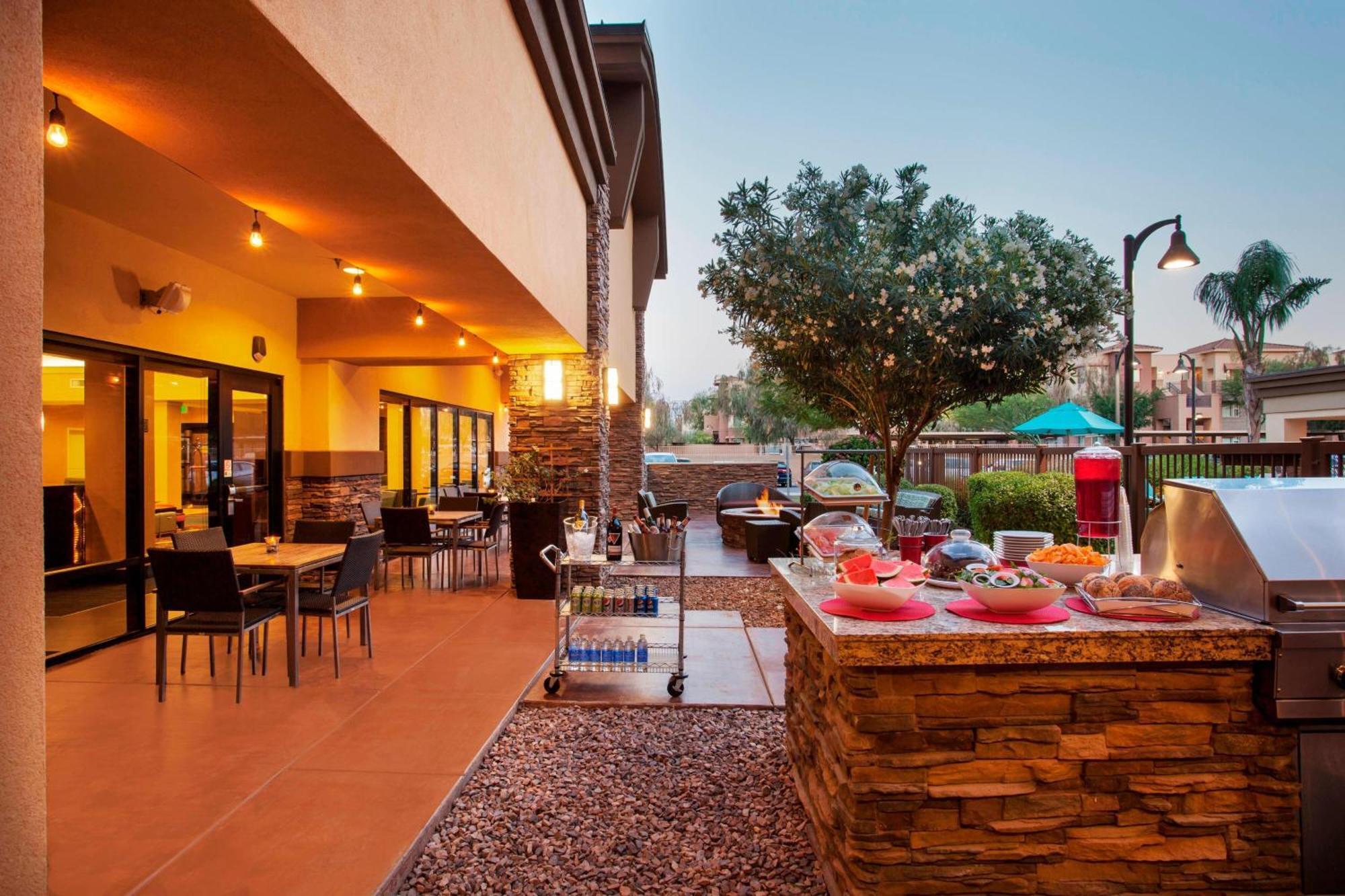 Residence Inn Phoenix Nw/Съпрайз Екстериор снимка