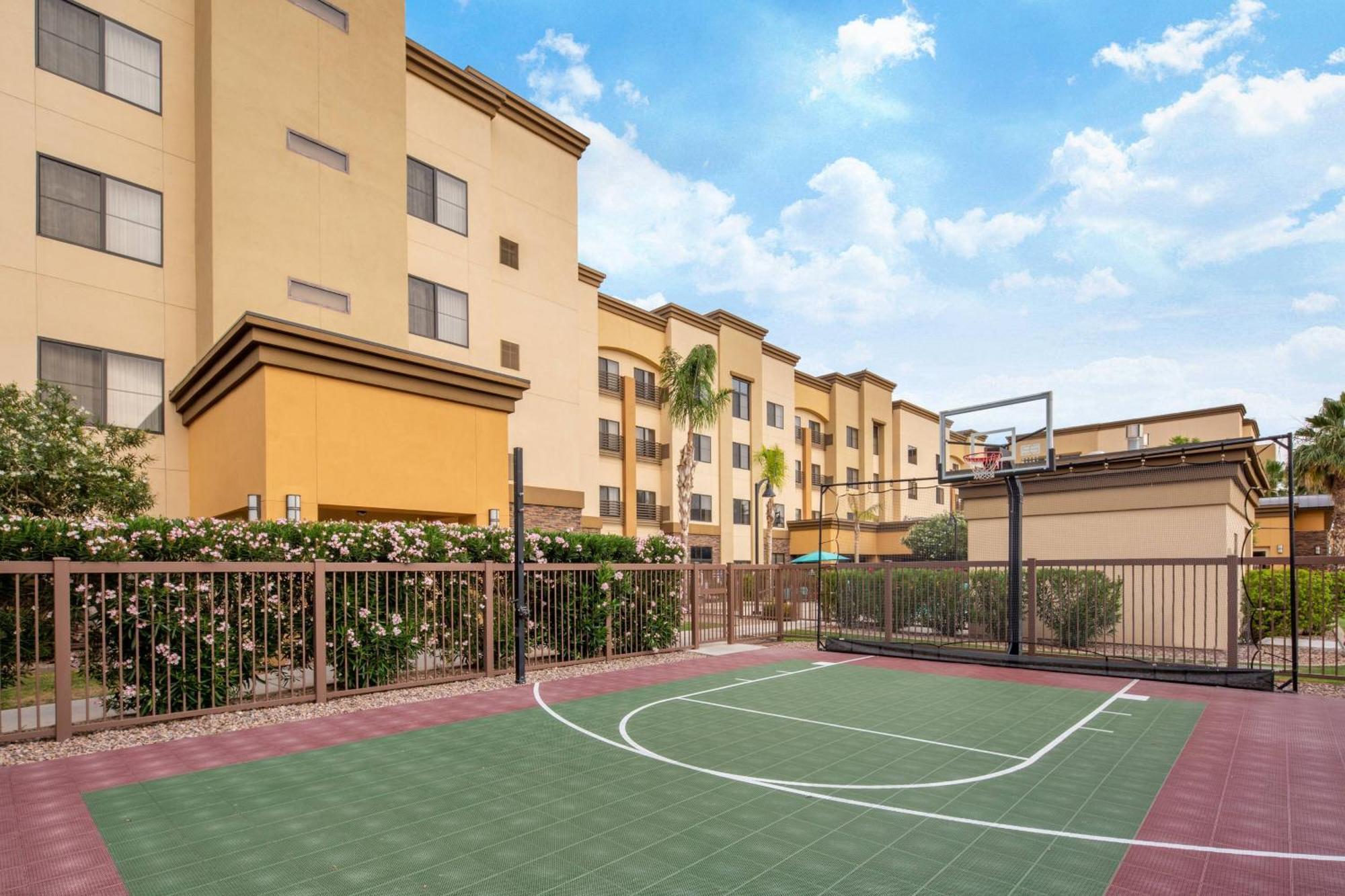 Residence Inn Phoenix Nw/Съпрайз Екстериор снимка